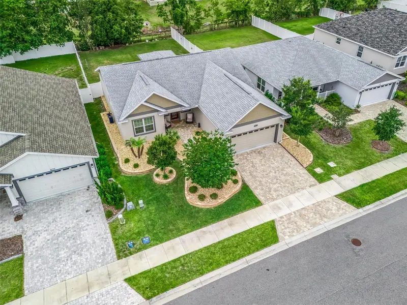 5015 Ne 125th Loop, FL