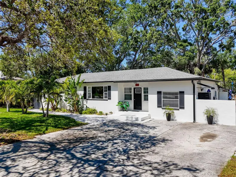 1600 Pasadena Dr #B, FL