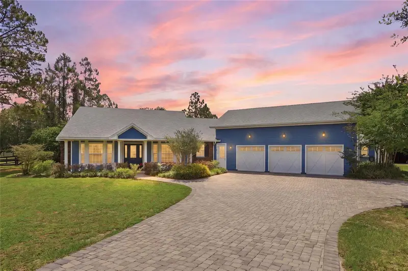 35620 Pinegate Trl, FL