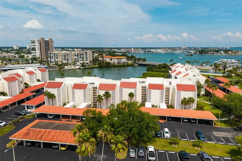 7897 Sailboat Key Blvd #107, FL