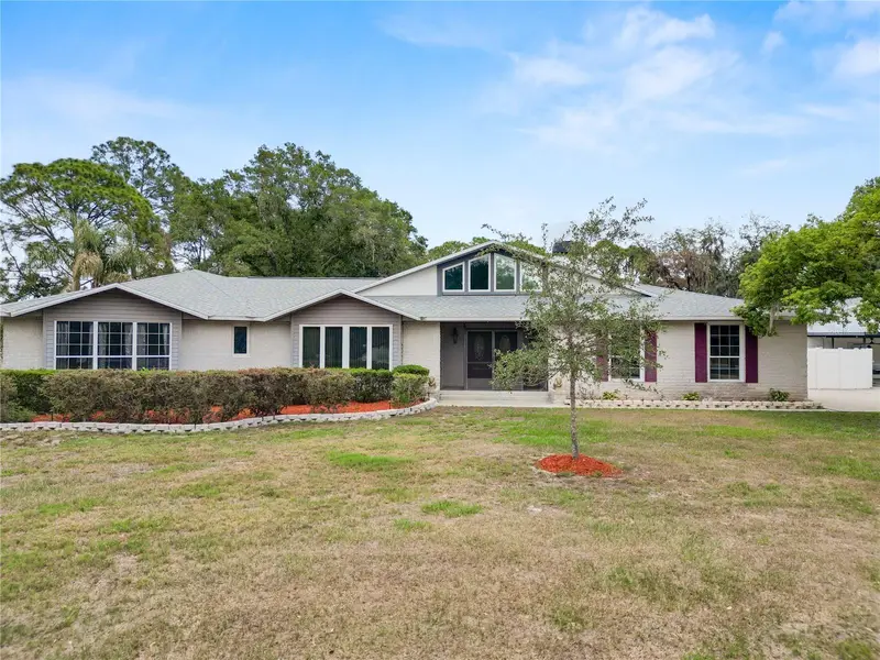 6230 Forestwood Dr W, FL