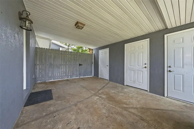 1311 Hillcrest Dr, FL