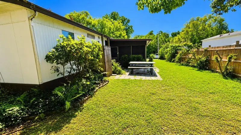 4228 Athens Ave, FL