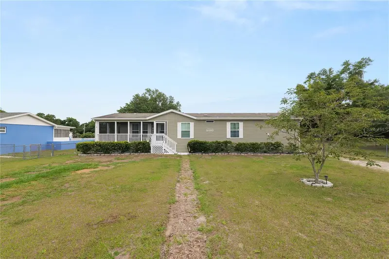 1052 Lamp Post Ln, FL