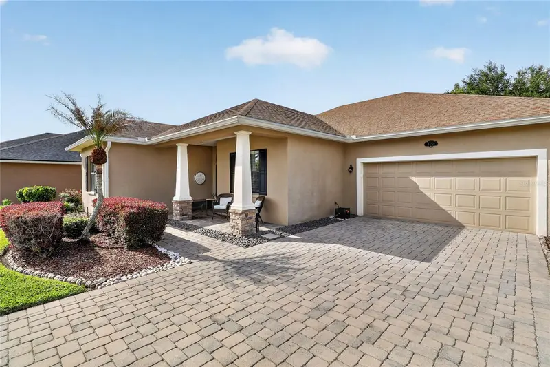 4427 Micanope Crescent Dr, FL