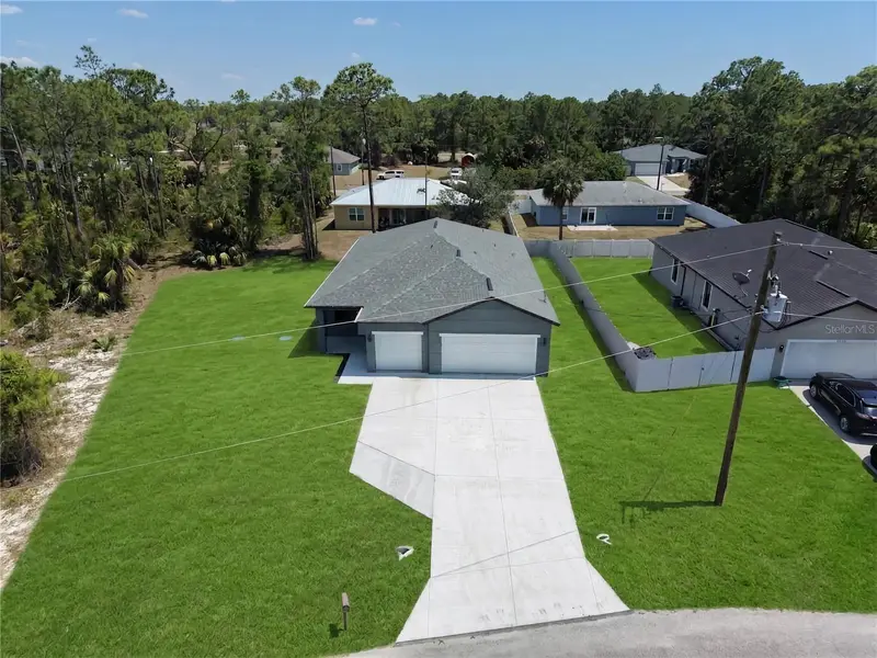 8010 Sandalwood Cir, FL
