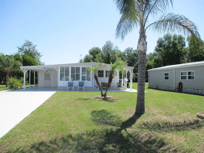 3734 Castle Dr, FL