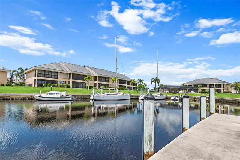 1355 Rock Dove Ct #1-2, FL