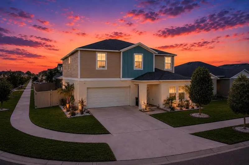 1517 Axel Cir, FL
