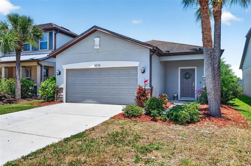 6216 Kenava Loop, FL