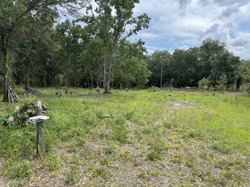 9876 Sr 60 E, FL