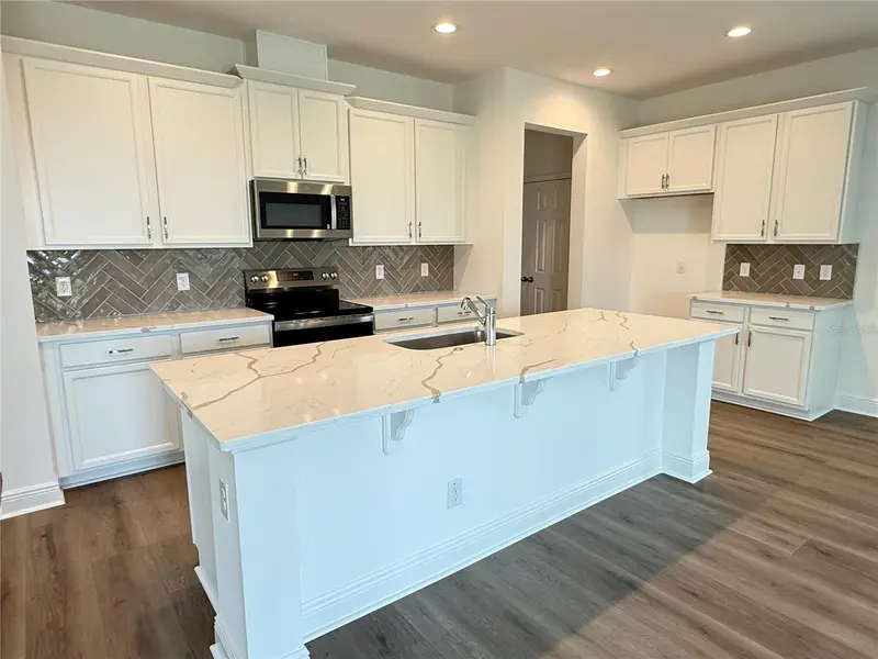 7497 Catania Loop, FL