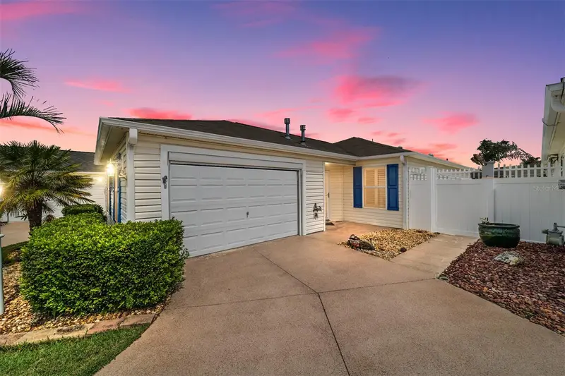 587 Audrey Ln, FL