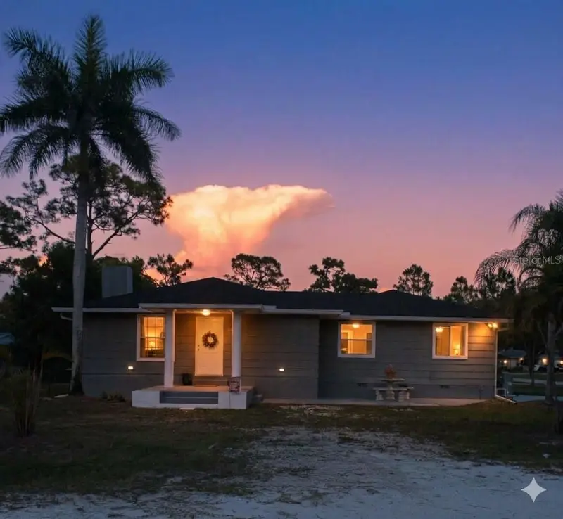 9082 Acorn Blvd, FL