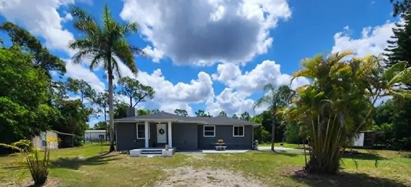9082 Acorn Blvd, FL