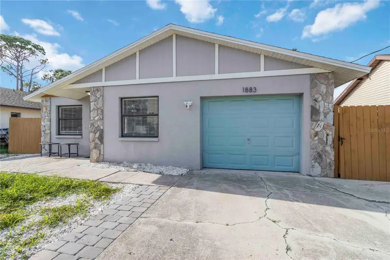 1883 Mova St, FL