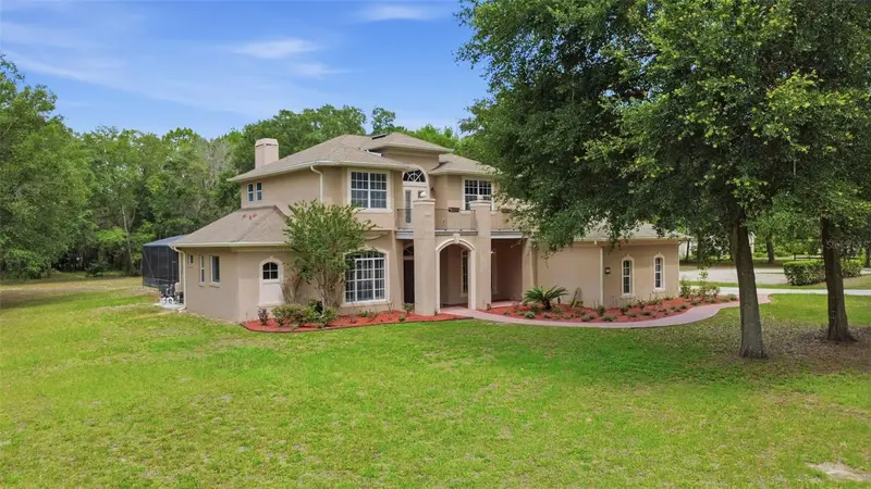 530 N Blue Lake Ave, FL