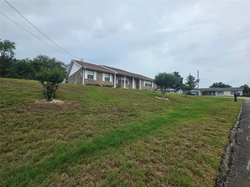 1732 Topaz Ter, FL