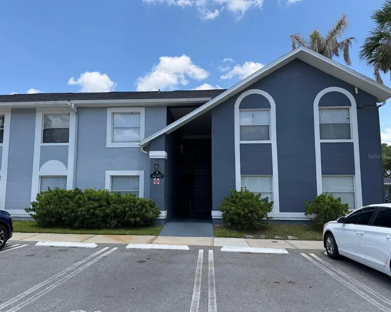 4240 Pershing Pointe Pl #7, FL
