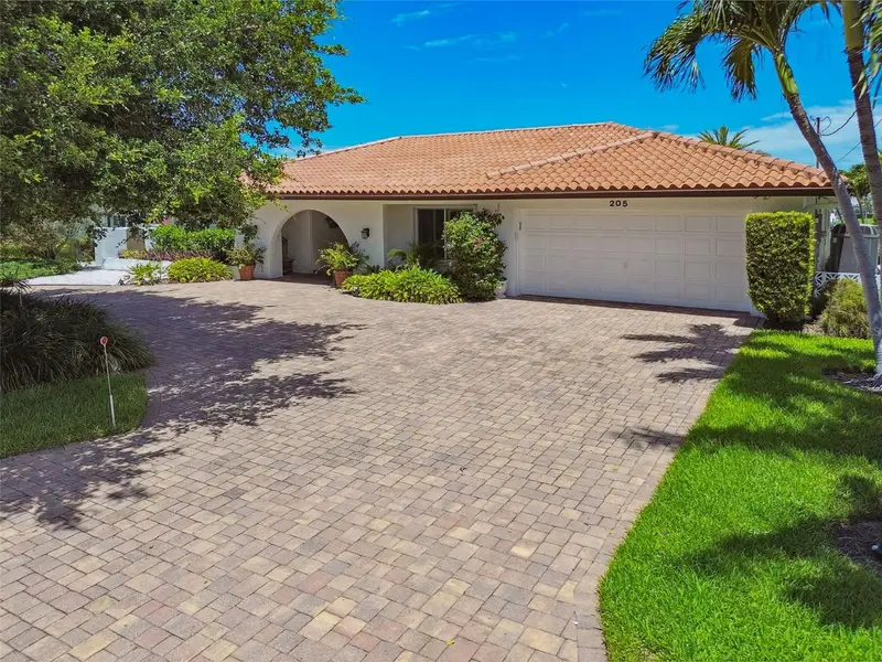 205 Harrison Ave, FL