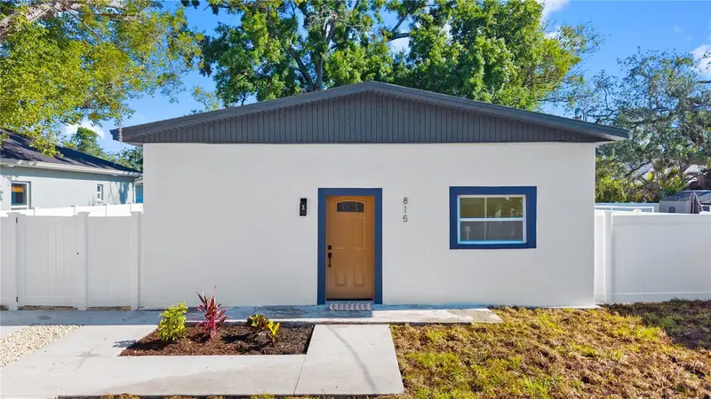 815 W Minnehaha St, FL