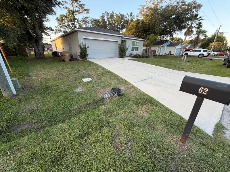 62 Bolton Ct, FL