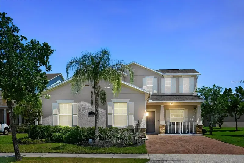 15111 Driftwood Bend St, FL