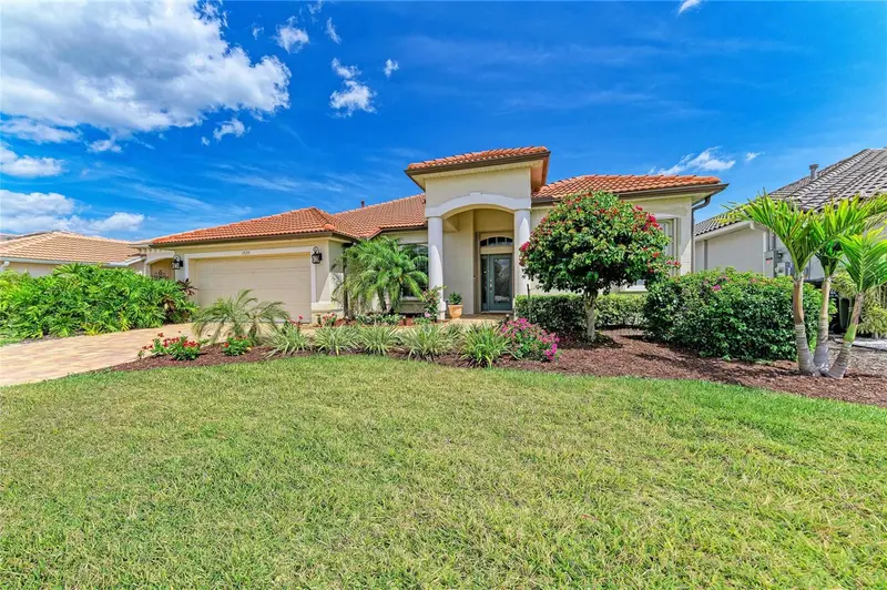 1920 Coconut Palm Cir, FL