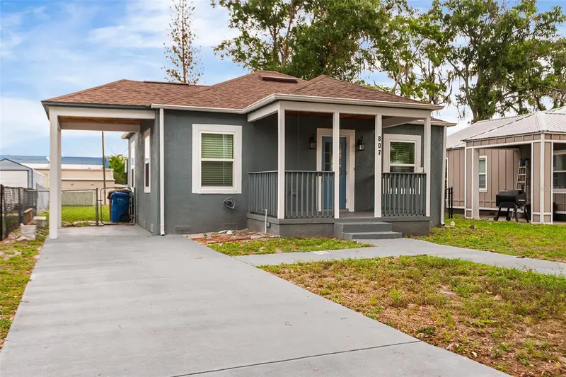807 Nw 1st Ave, FL