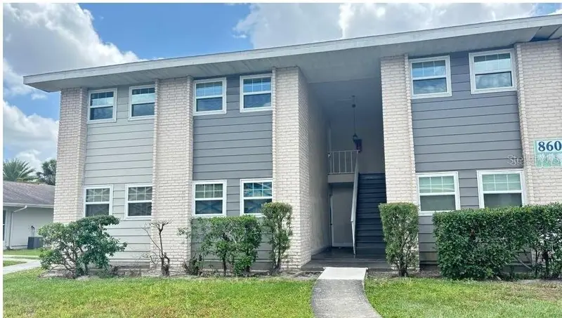 860 Sky Lake Cir #C412, FL