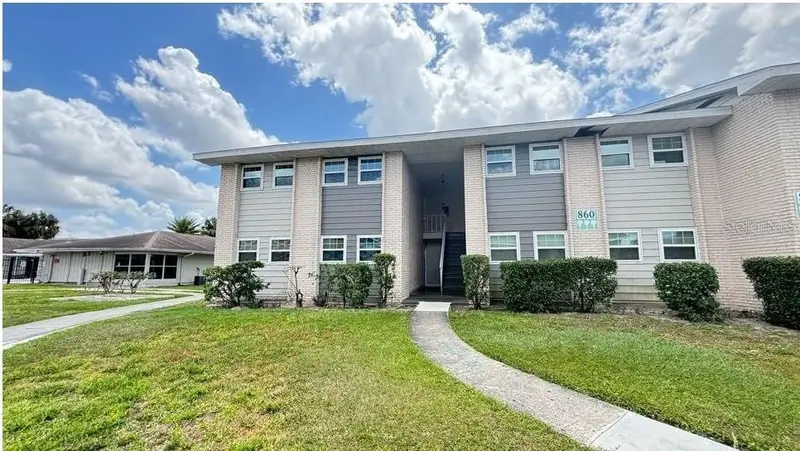 860 Sky Lake Cir #C412, FL