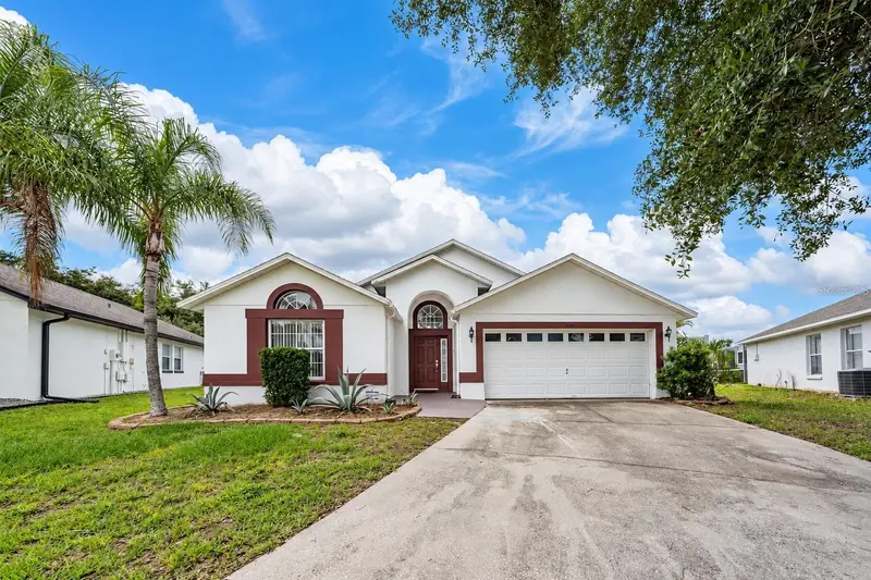 232 Lake Shore Pkwy, FL