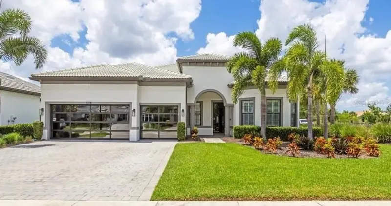825 Seascape Pl, FL