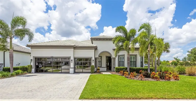 825 Seascape Pl, FL