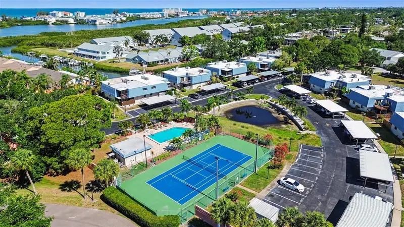 14521 Catalina Cir, FL