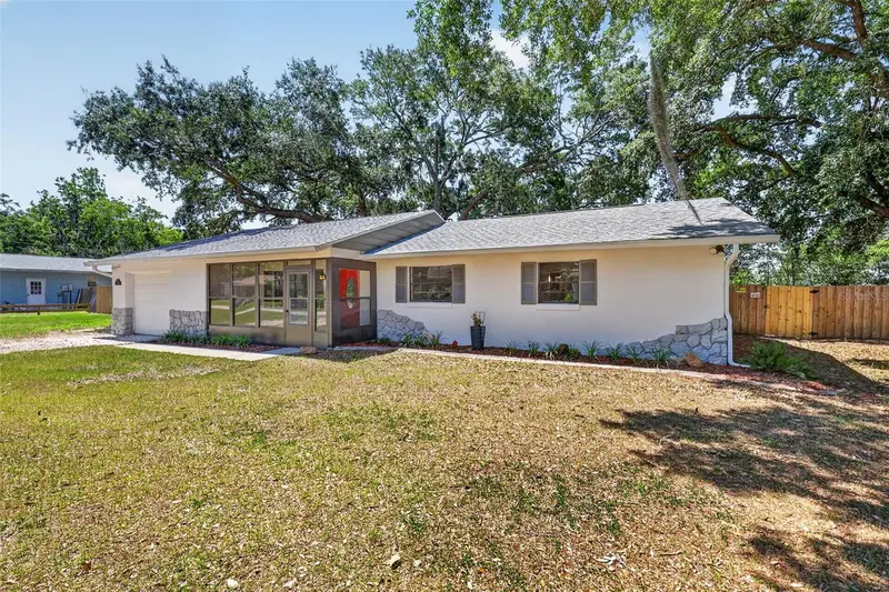 60 Outlook St, FL