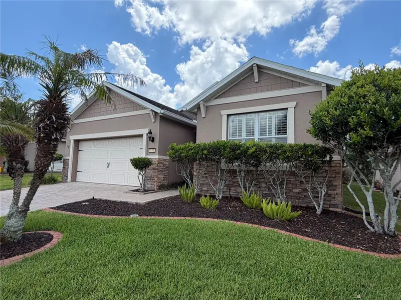 434 Armada Ln, FL