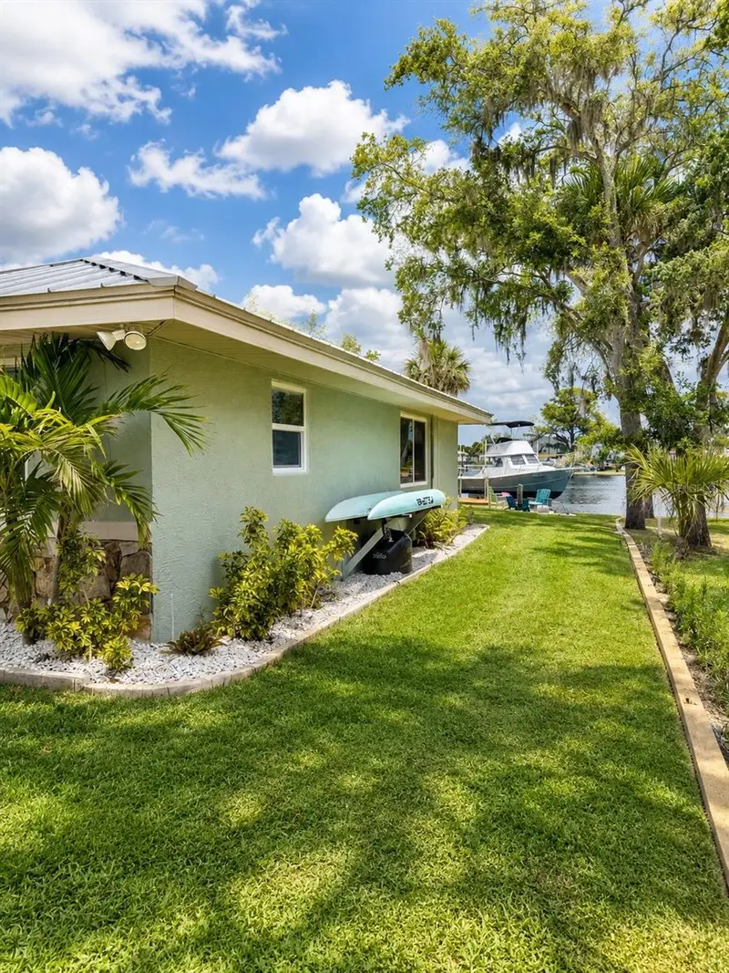 5431 Foley Sq, FL