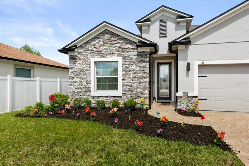 31 Olivine Ct, FL