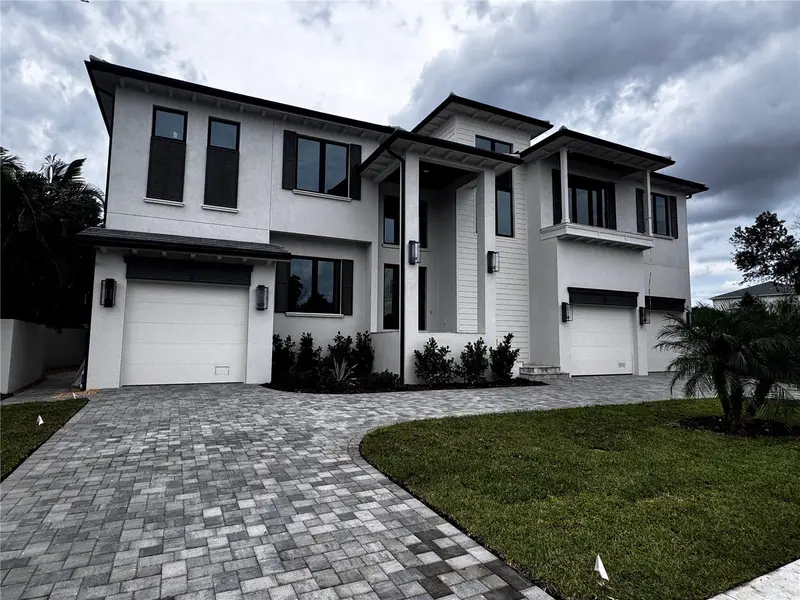 626 Danube Ave, FL