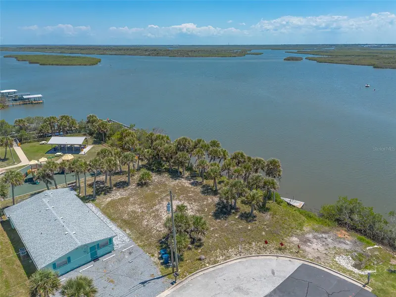 0 Ladyfish Ave, FL