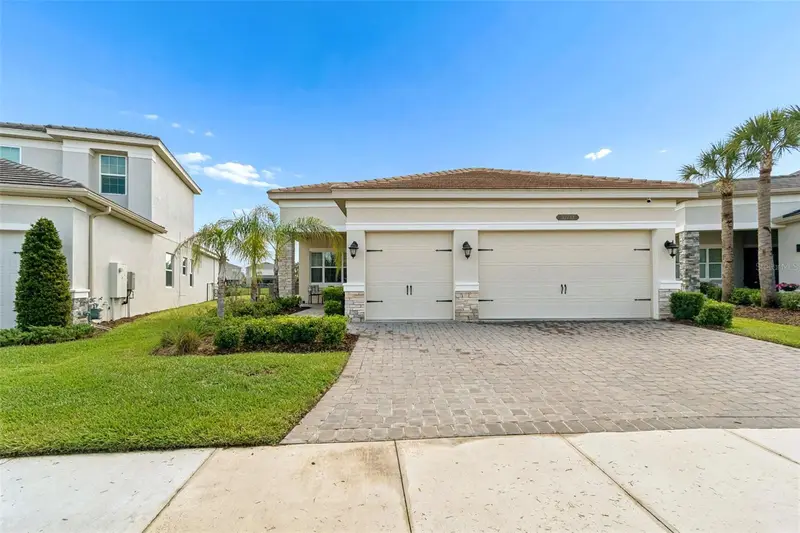32732 Tree Of Life Ave, FL