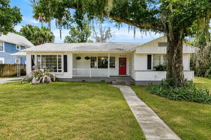 504 E Citrus Ave, FL