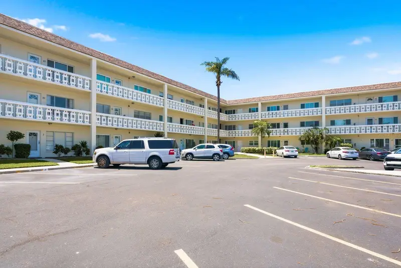 2451 Canadian Way, FL