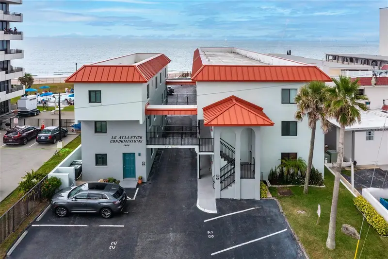 1404 N Atlantic Ave #10, FL