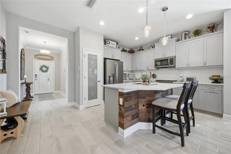 4709 Deep Creek Ter, FL