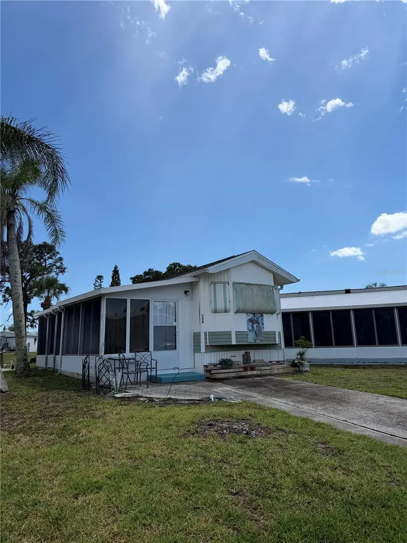 158 Brookshire Dr, FL