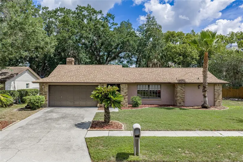 1737 Shady Leaf Dr, FL