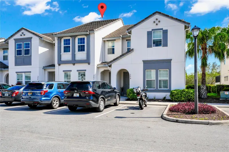 302 Captiva Dr, FL