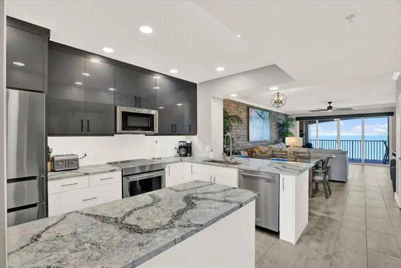 16450 Gulf Blvd #763, FL